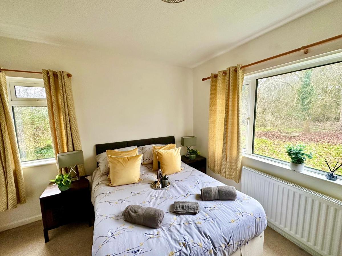 Three Bedroom Rural, Relaxing And Peaceful,Dogs Welcome! With Cymru Holidays Abergavenny Bagian luar foto