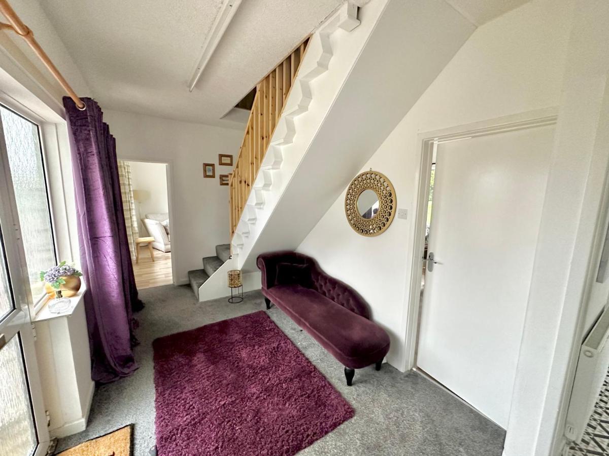 Three Bedroom Rural, Relaxing And Peaceful,Dogs Welcome! With Cymru Holidays Abergavenny Bagian luar foto
