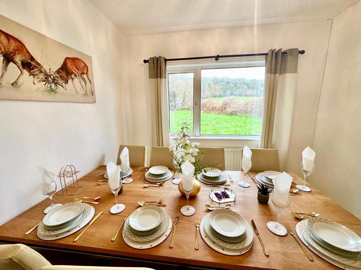 Three Bedroom Rural, Relaxing And Peaceful,Dogs Welcome! With Cymru Holidays Abergavenny Bagian luar foto