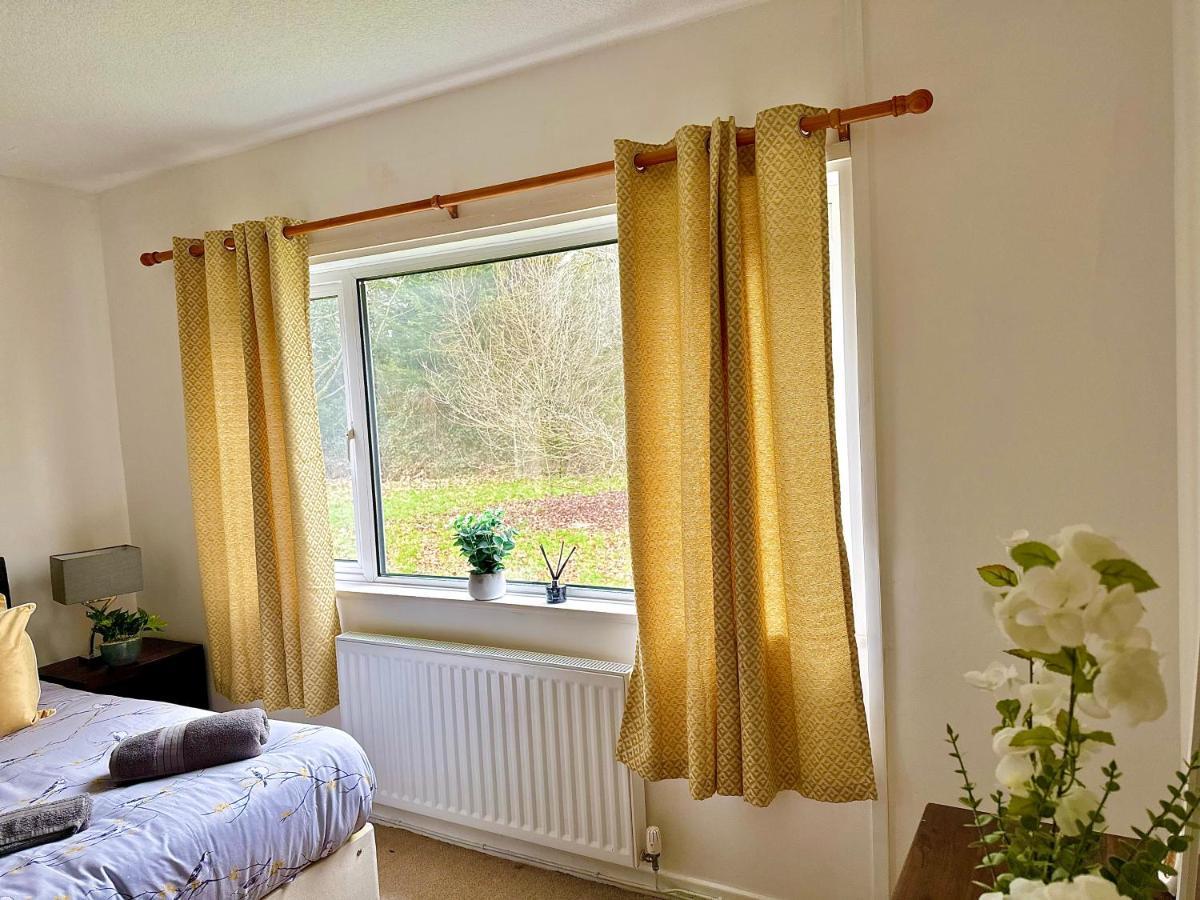 Three Bedroom Rural, Relaxing And Peaceful,Dogs Welcome! With Cymru Holidays Abergavenny Bagian luar foto
